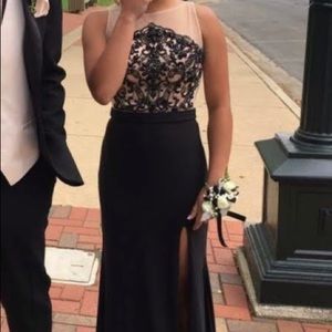Black prom dress